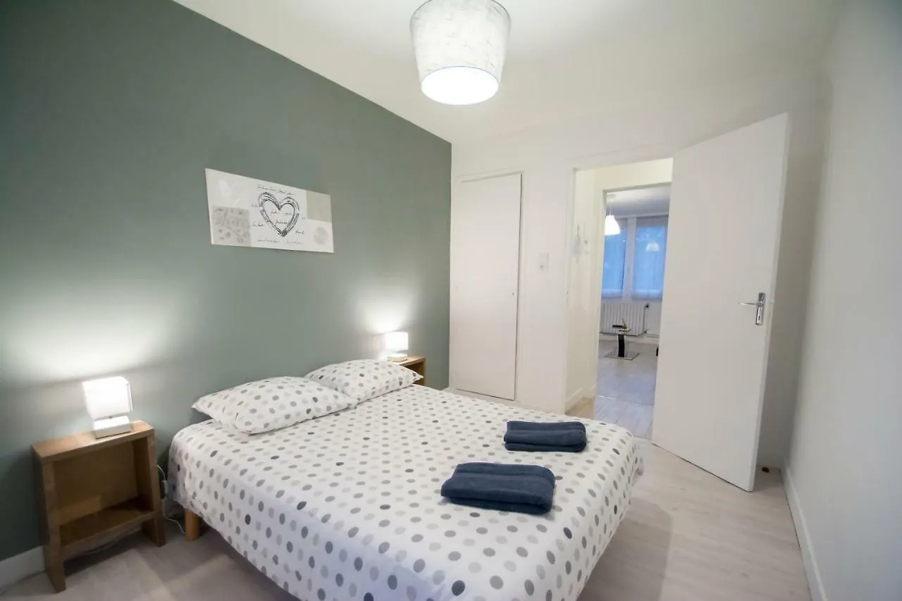 Appartement Hypercentre Tarbes 0*,